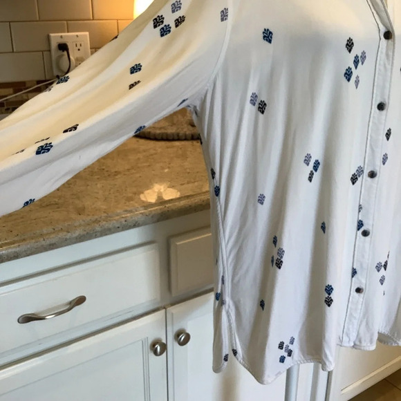 Hatley White Button Up Shirt Size XL - Picture 2 of 10